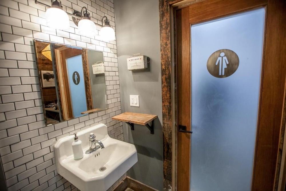 PodShare Los Feliz - Hostel photo 38