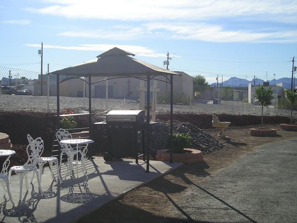 Royal Inn photo 19