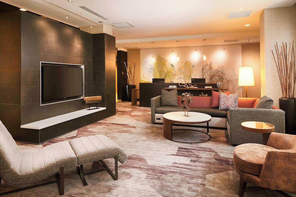 Courtyard by Marriott Indianapolis Downtown photo 32