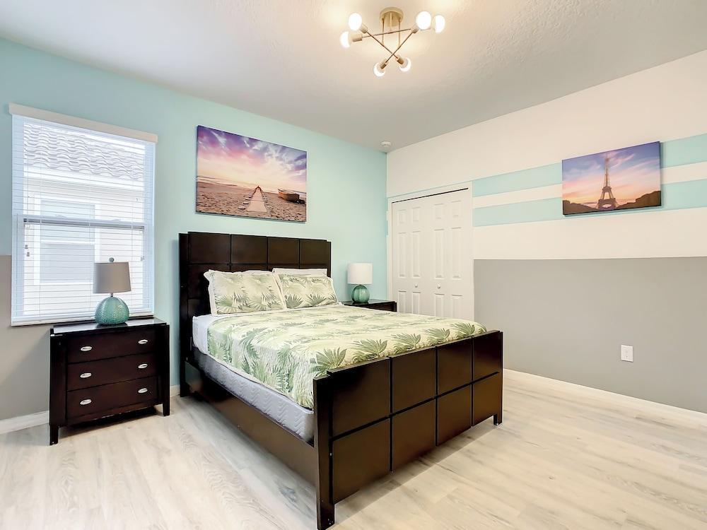 Jade Manor photo 22