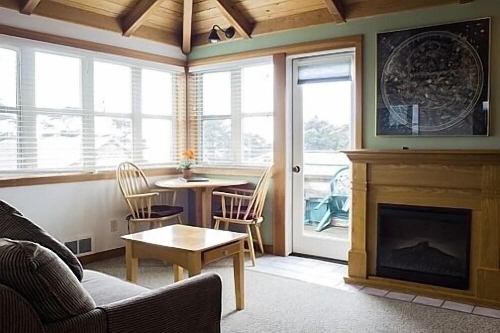 The Inn at Manzanita photo 35