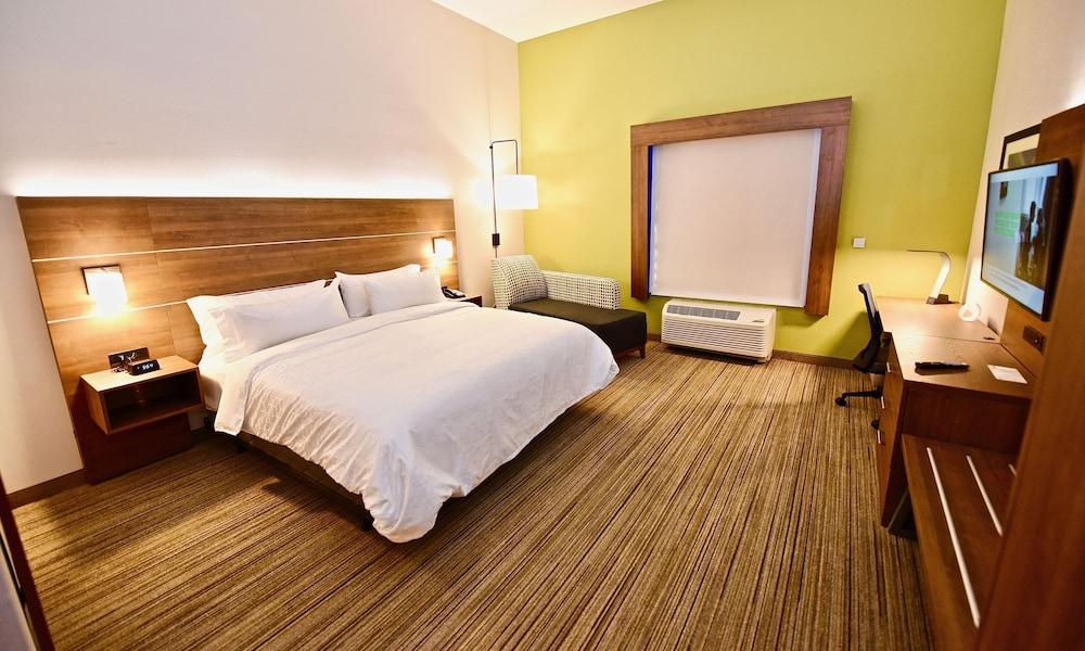 Holiday Inn Express & Suites Perryville by IHG photo 11