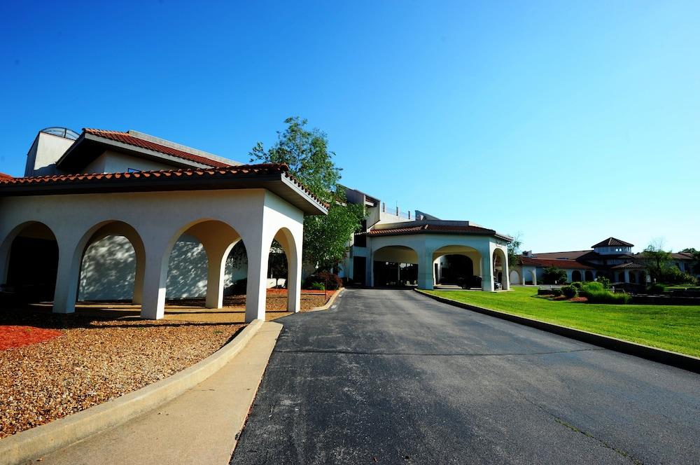 Regalia Hotel & Conference Center photo 7