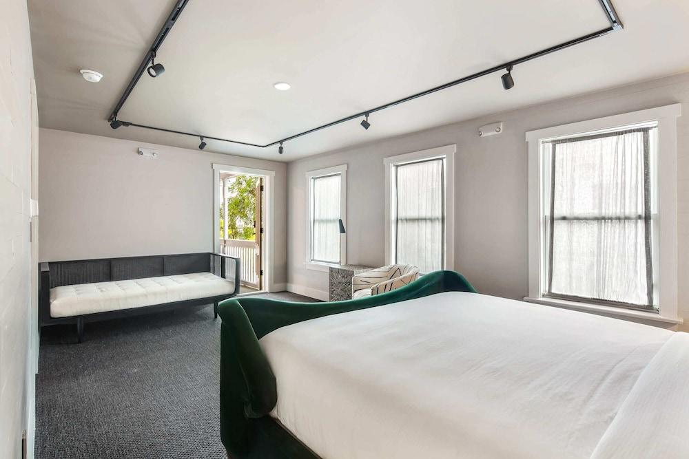 Grand Maloney Hotel photo 11