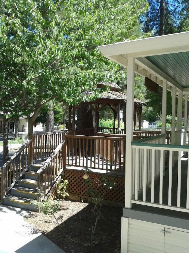 Nevada City Inn photo 24