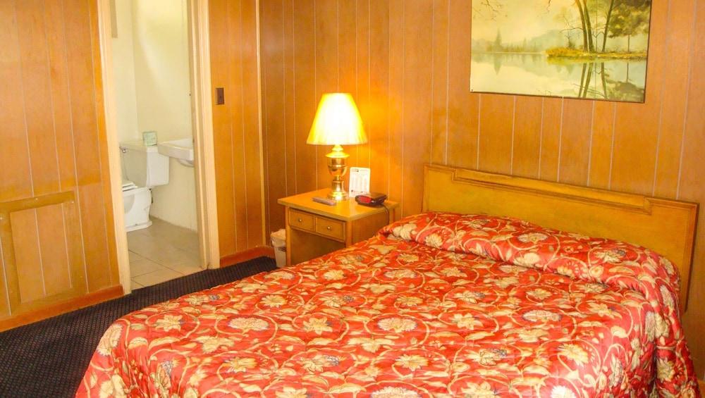 Budget Host Golden Wheat Motel photo 9
