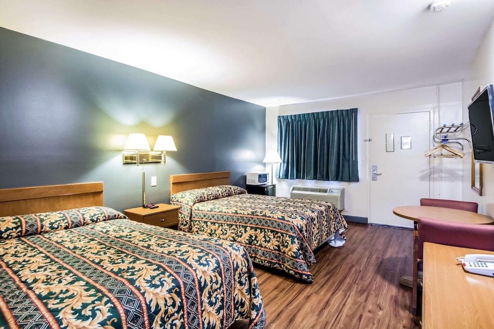 Rodeway Inn Richmond South photo 21