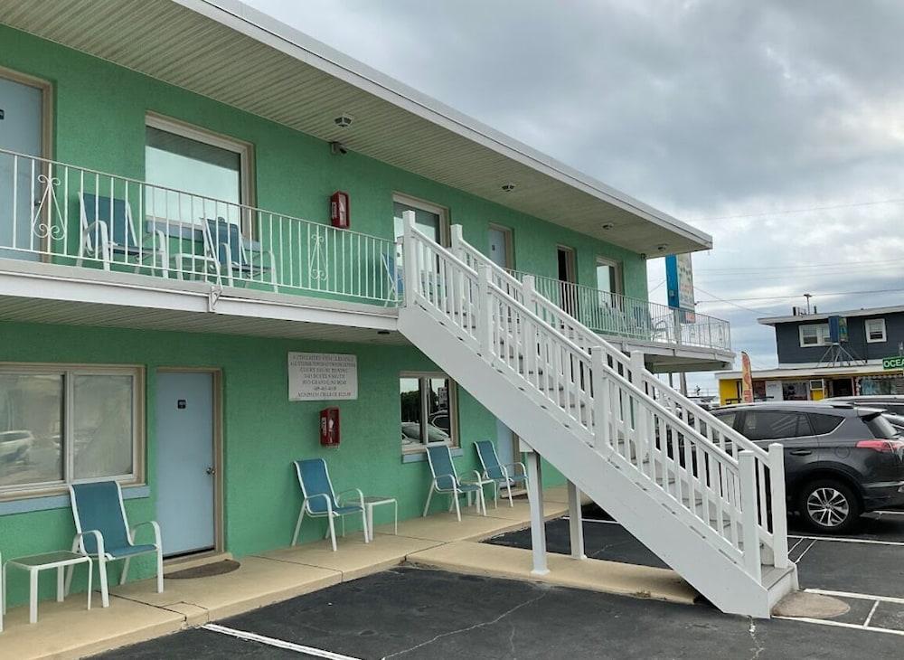 RusMar Motel photo 1