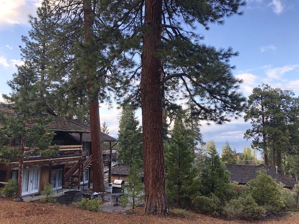 Tahoe Vistana Inn photo 53