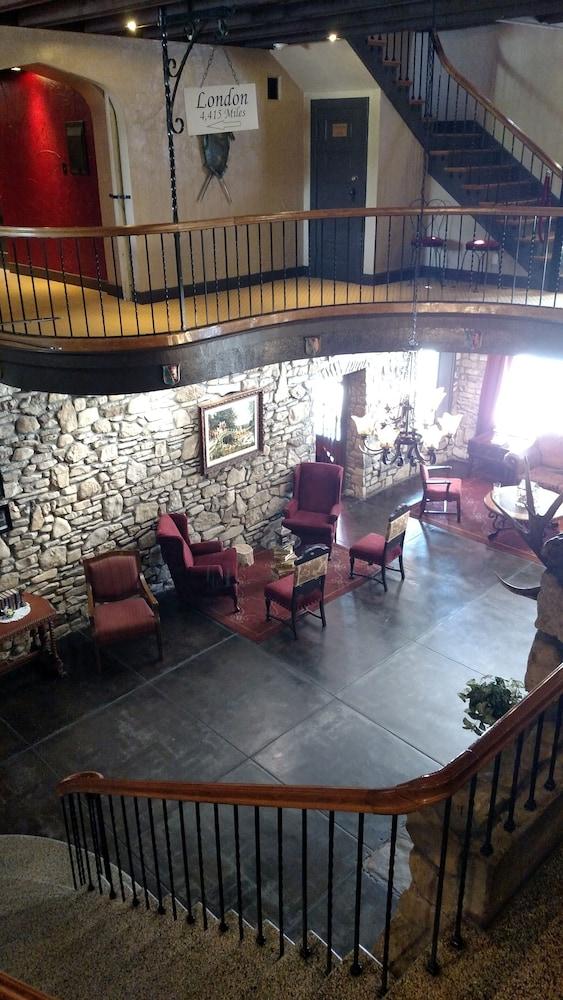 Ye Old English Inn photo 30