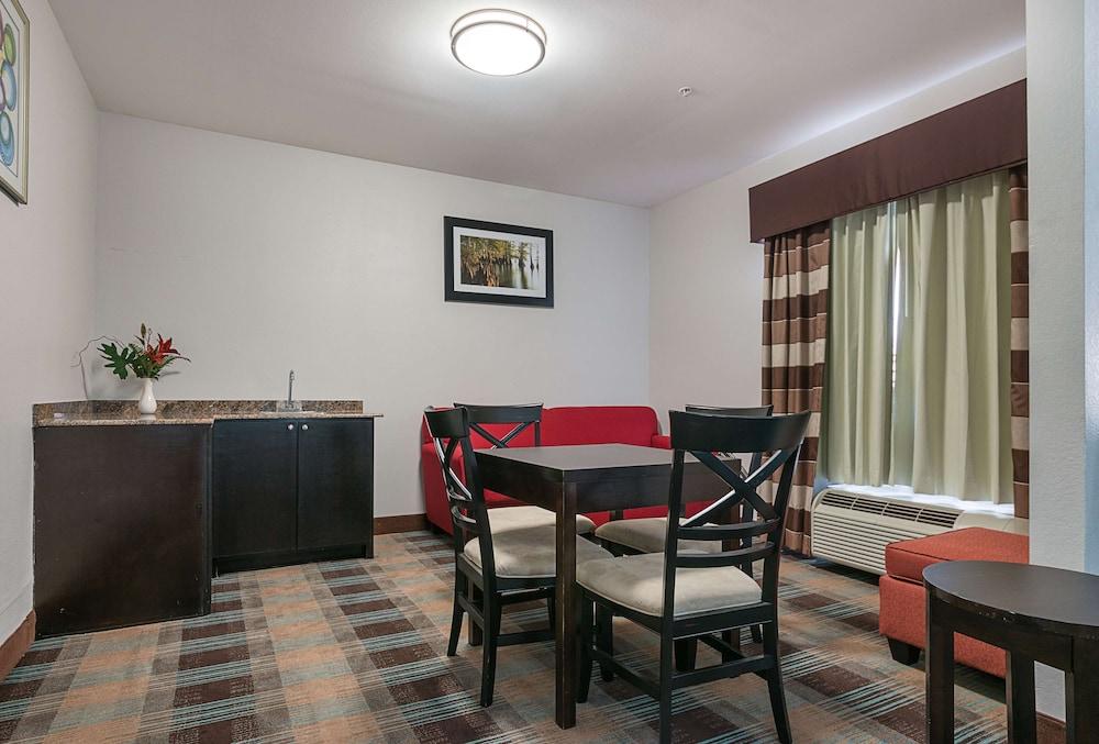 Best Western Plus Deridder Inn & Suites photo 18