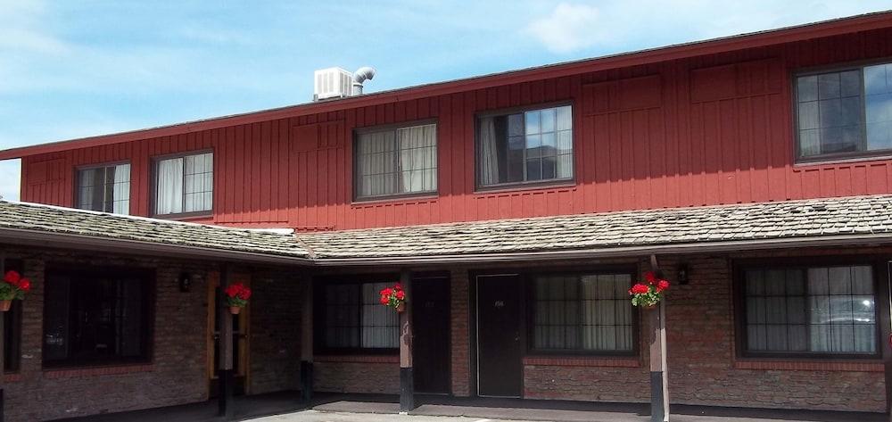 Dude Rancher Lodge photo 32