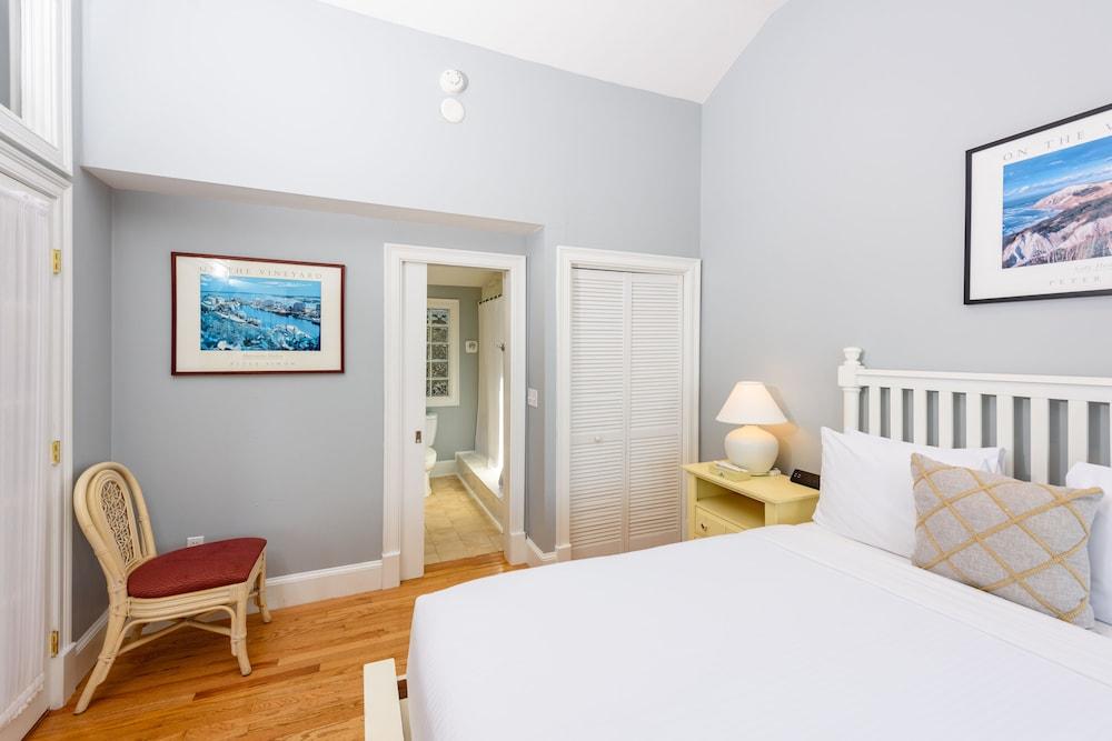 MV Surfside Hotel photo 14