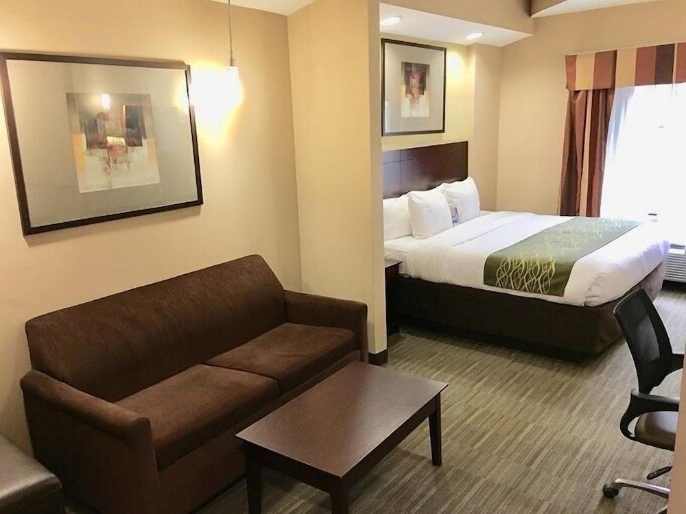 Hotel Butler Inn PA photo 8
