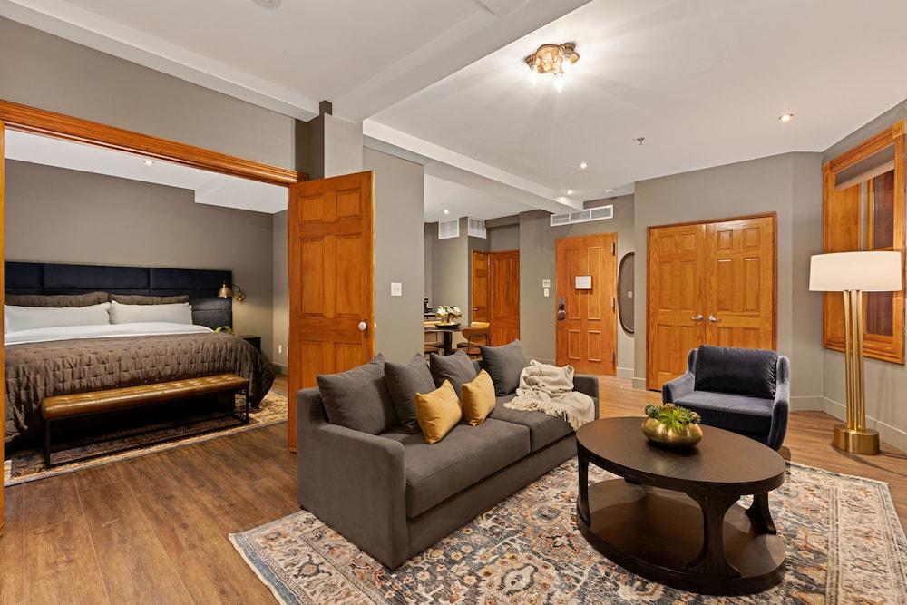 The Historic Blue Moon Hotel - NYC photo 31