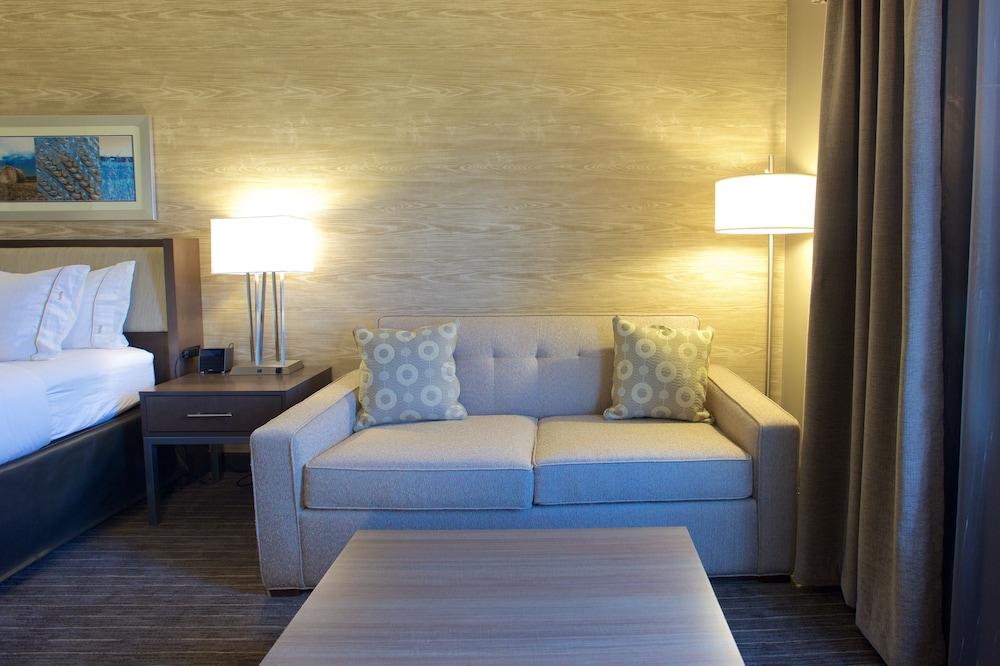 Holiday Inn Express Fargo SW - I-94 Medical Center by IHG photo 34