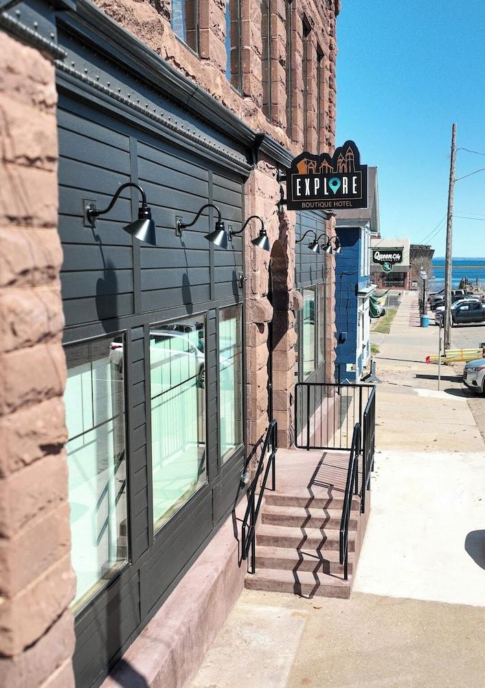EXPLORE Marquette Historic District photo 26