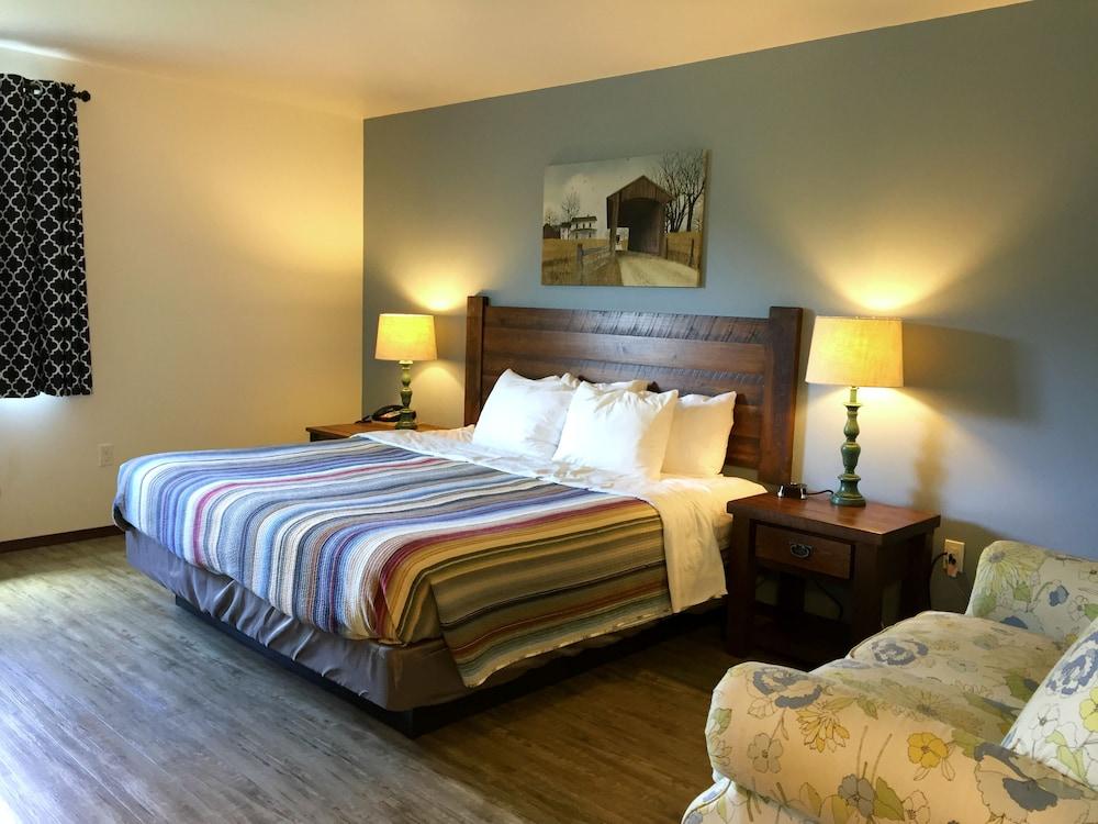 Open Hearth Lodge photo 69