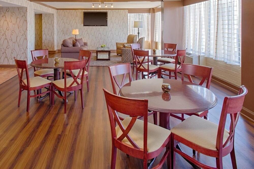Dayton Vitality Hotel photo 12