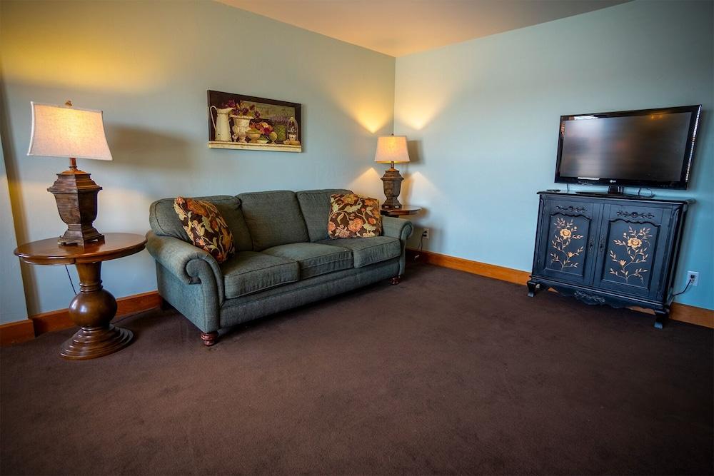 Nuks Executive Suites photo 78