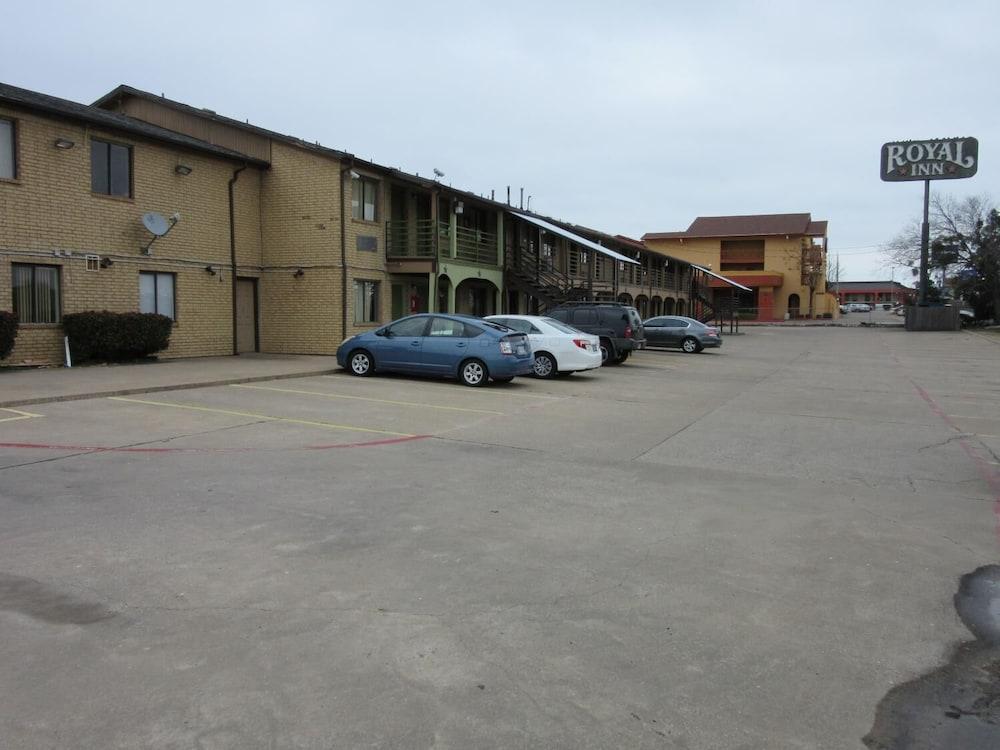 Royal Inn photo 12