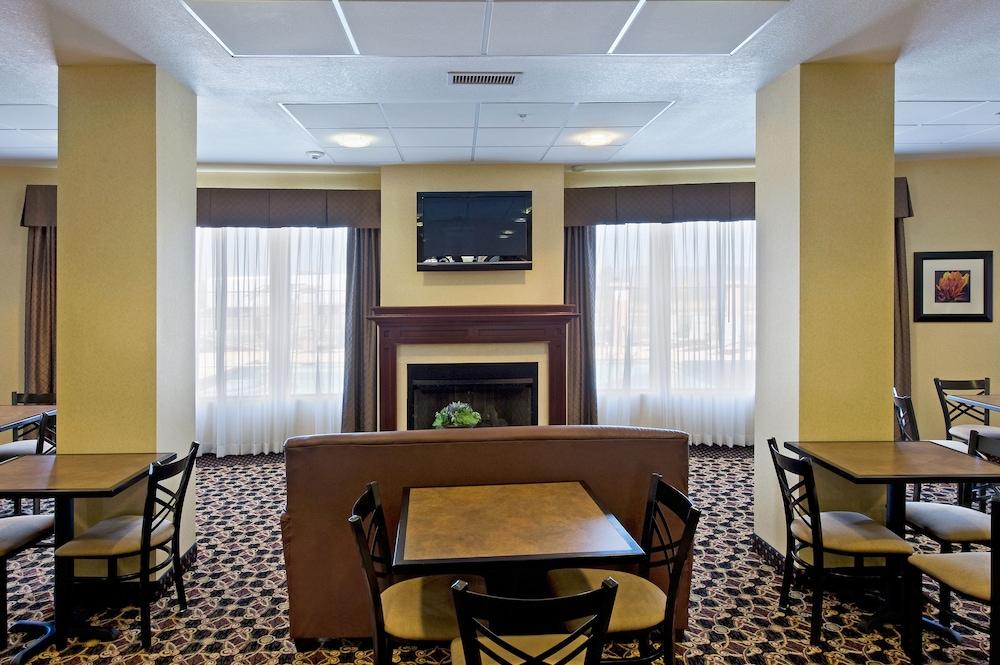Holiday Inn Express & Suites Willcox by IHG photo 19