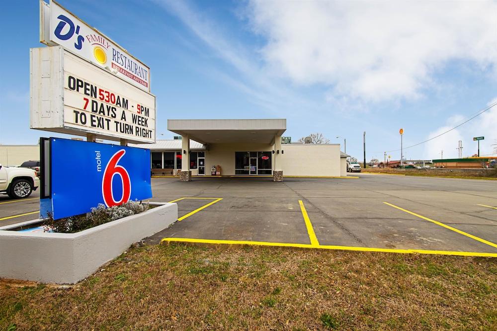 Motel 6 Alma, AR photo 59