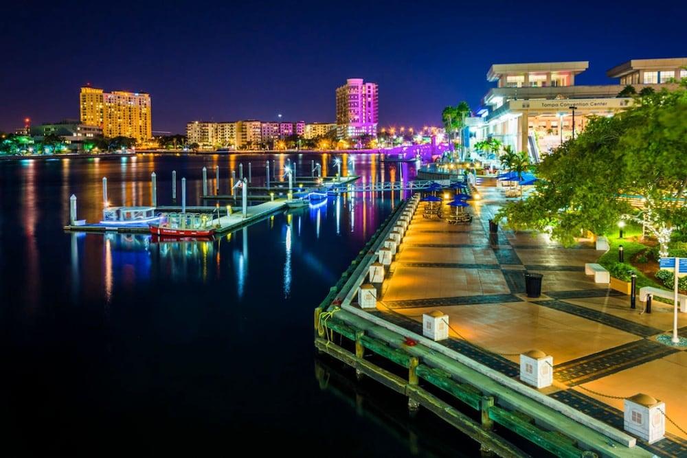 Bposhtels Tampa photo 40