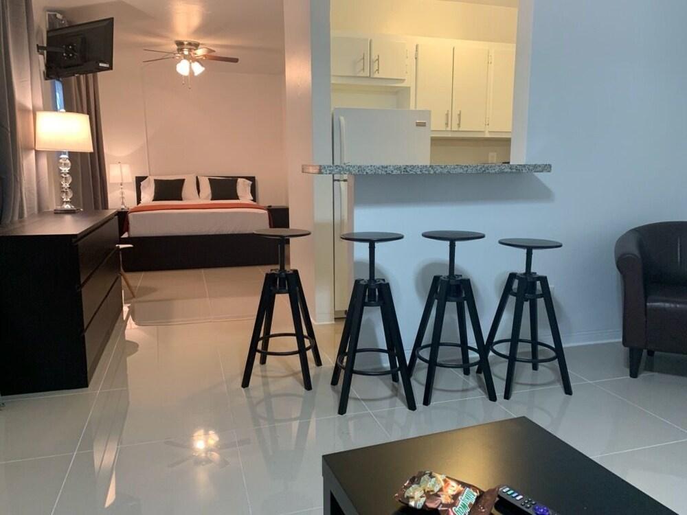 Miami Airport Apartment Inn photo 3
