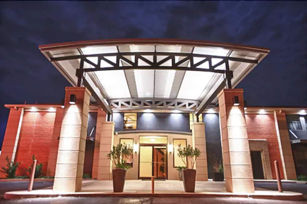 12 Oaks Hotel photo 1