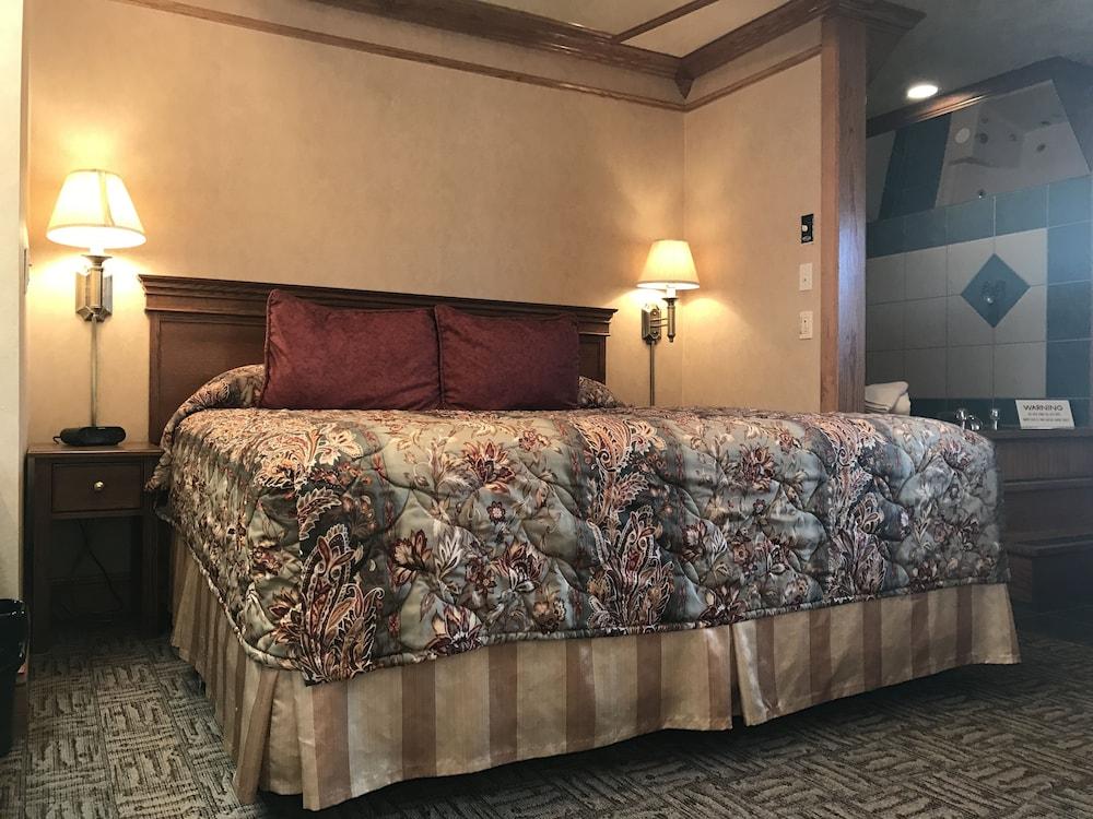 Uptown Motel Kenai photo 14