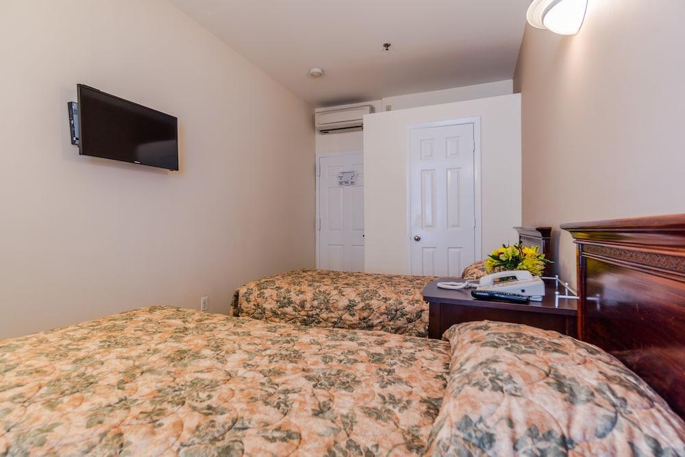 Americana Inn photo 29