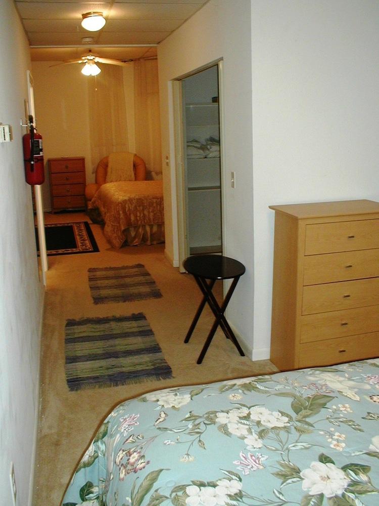 The Columbia Inn at Peralynna Manor photo 71