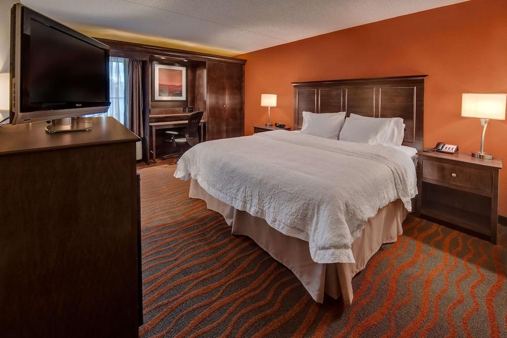 Hampton Inn by Hilton Clarksville photo 12