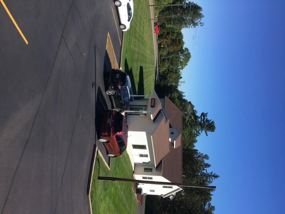 The Springwater Inn photo 16