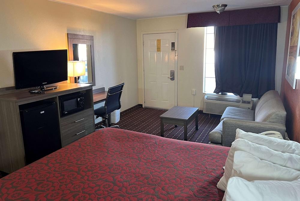 Days Inn by Wyndham El Reno photo 8
