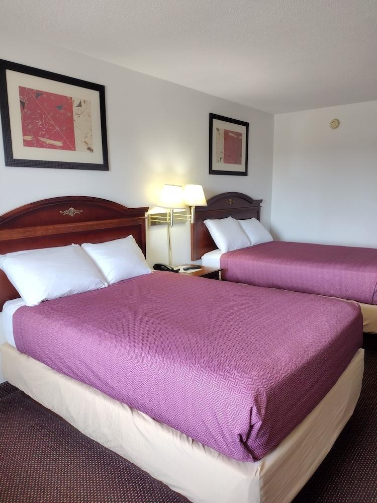 Hoosier Inn photo 14