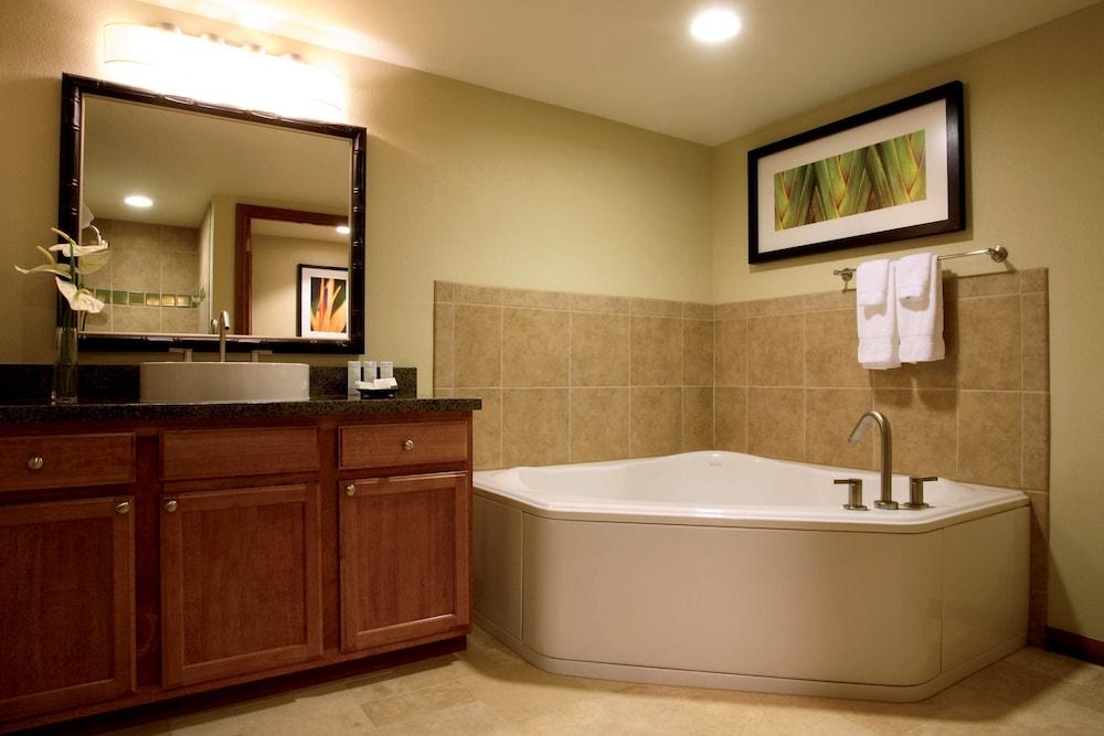 Club Wyndham at Waikiki Beach Walk photo 5