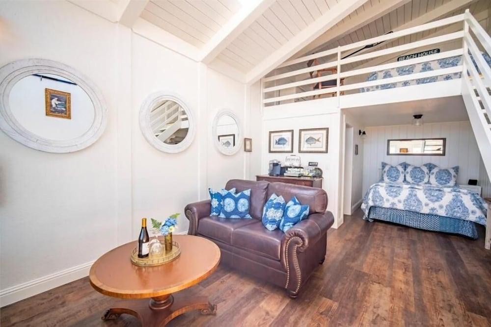 Bandon Marina Inn photo 71