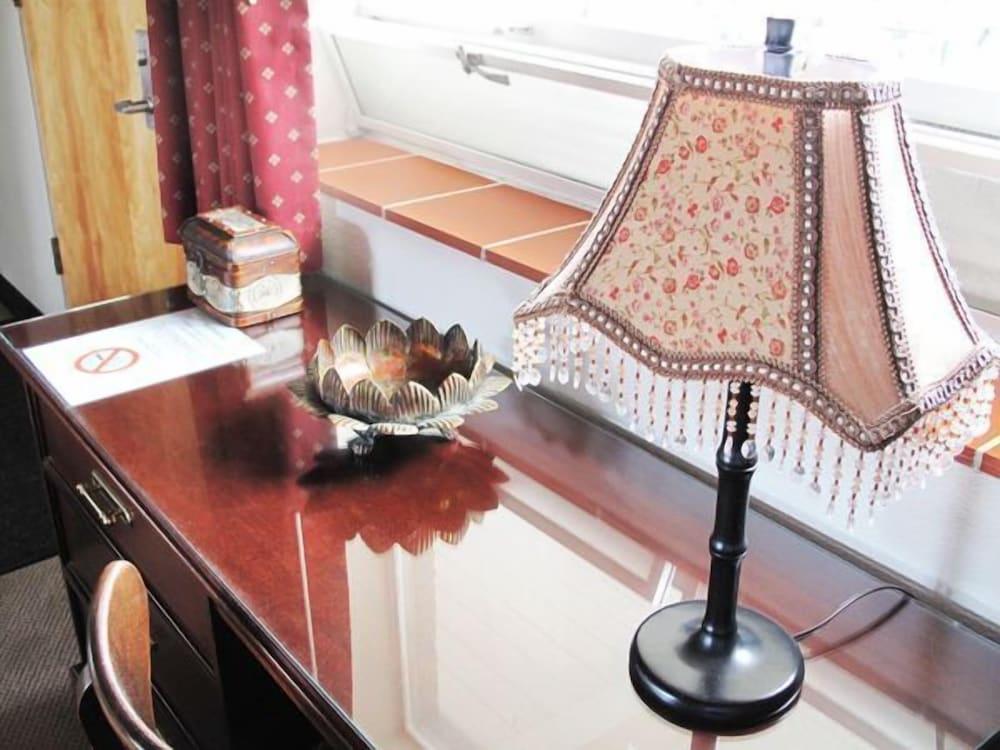 Hudson Manor Inn photo 19