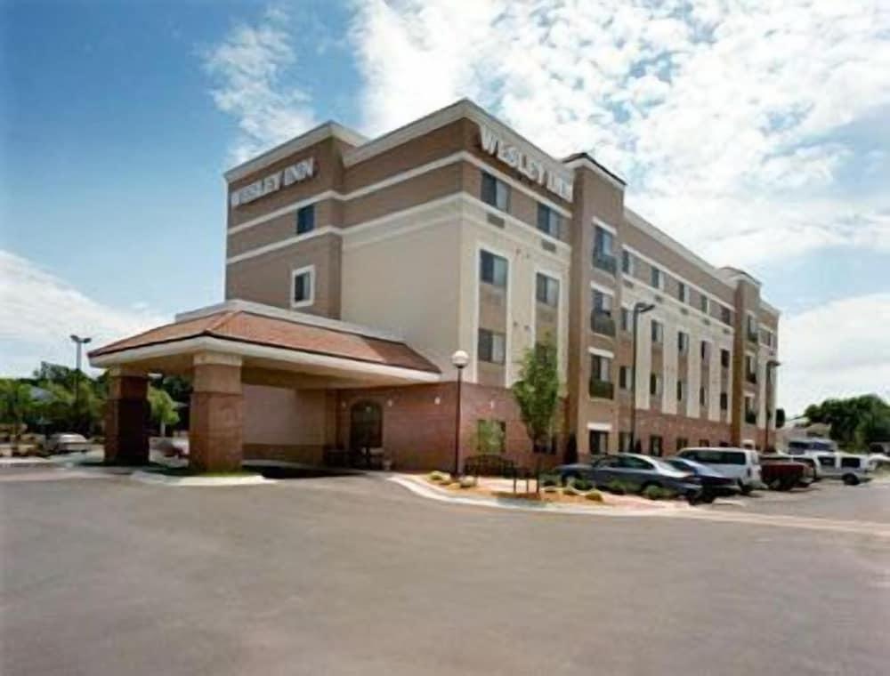 Wesley Inn photo 26
