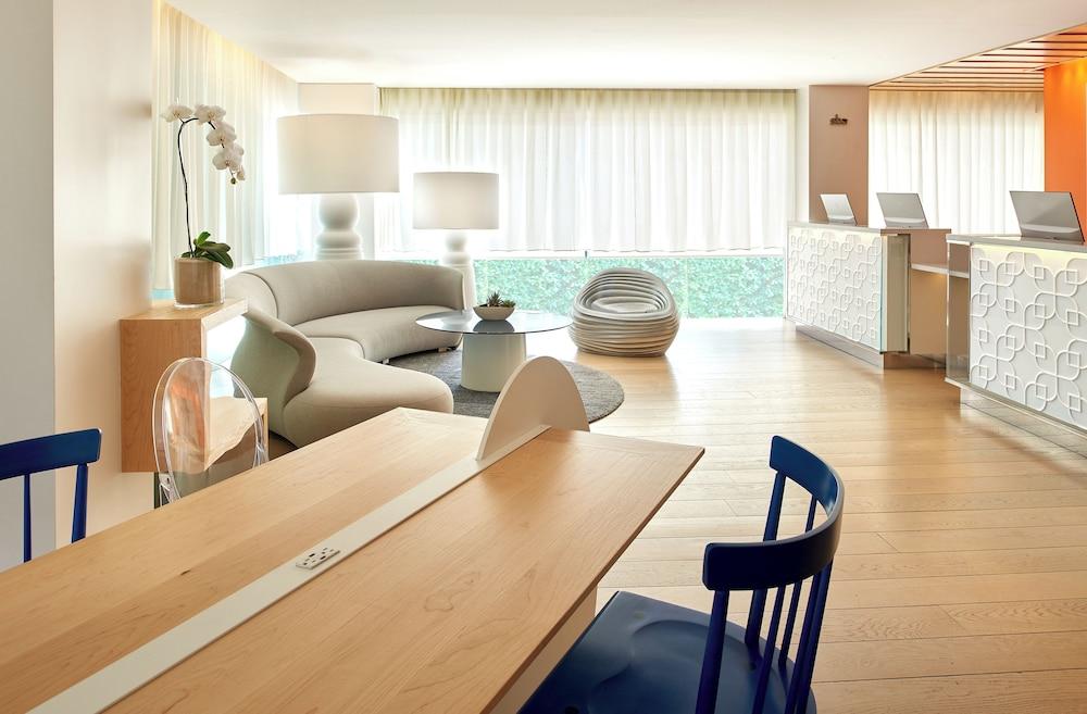 Mondrian Los Angeles photo 4