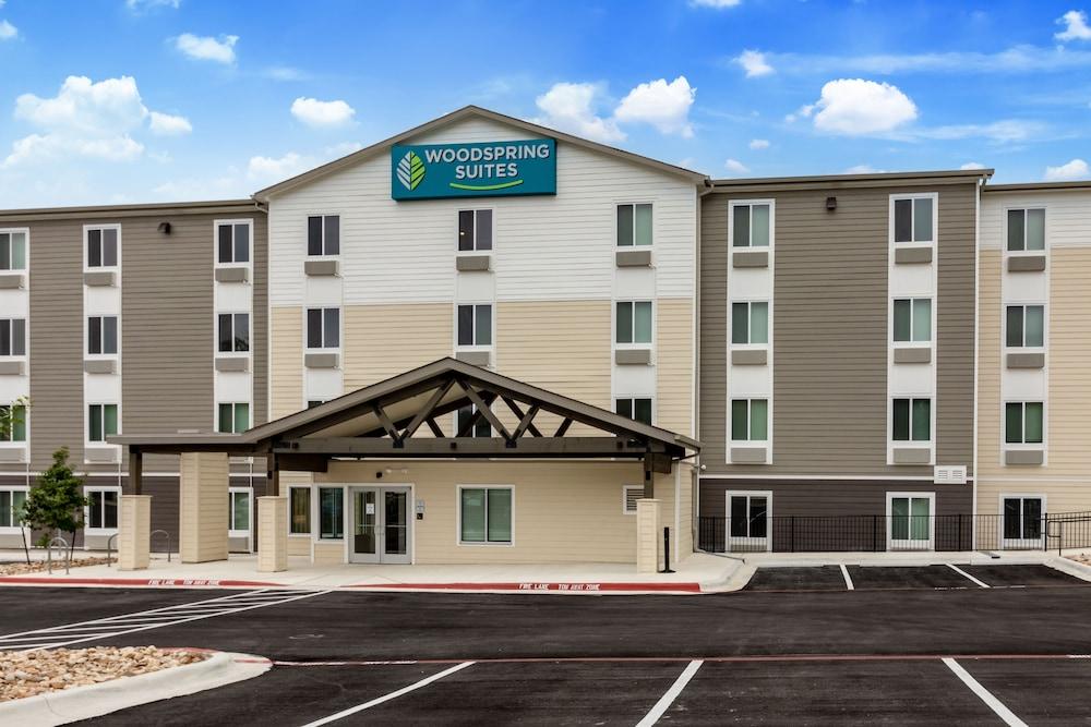 Woodspring Suites Austin Central photo 21