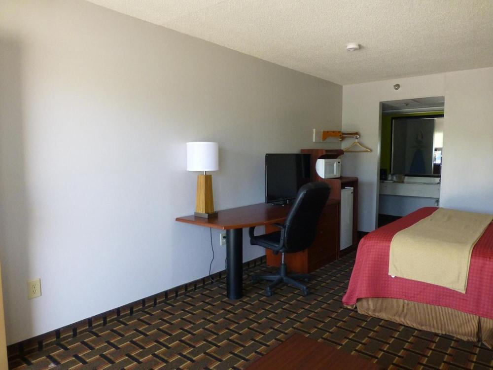 Coach Inn photo 28
