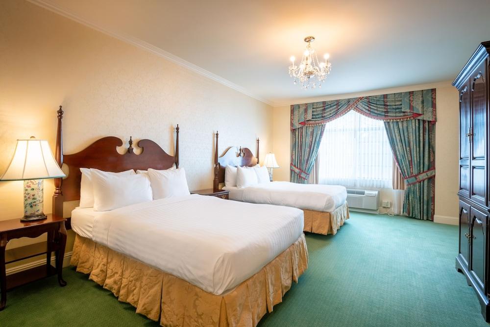 Bristol Hotel, Boutique Collection photo 11