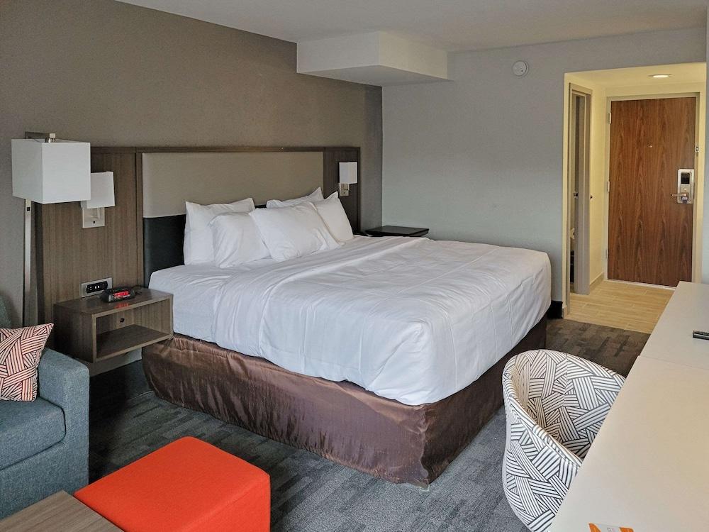 Comfort Inn & Suites Wyomissing/Reading photo 54