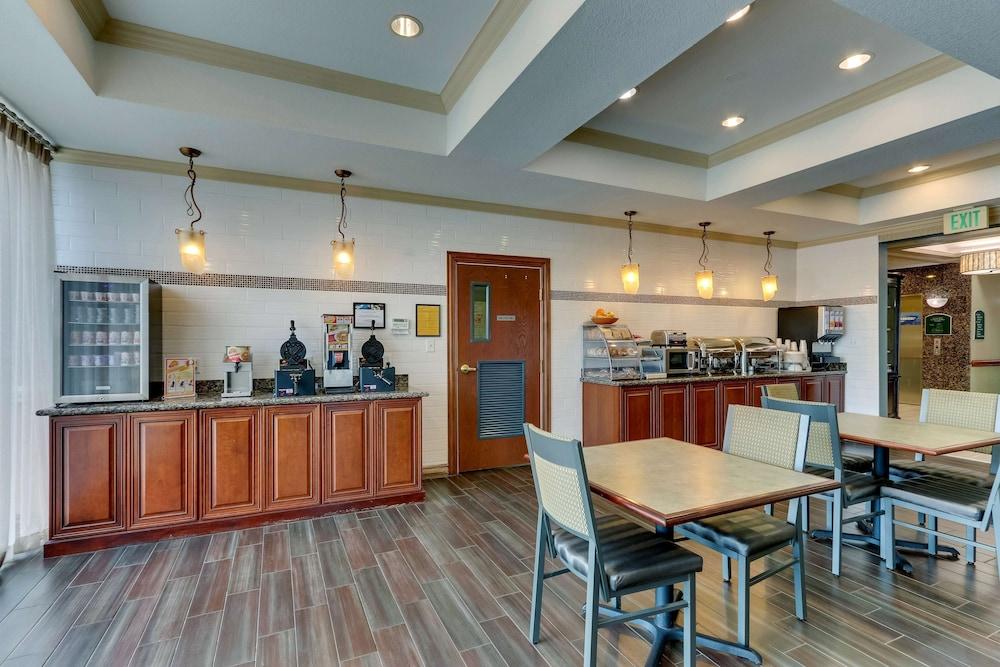 Comfort Inn & Suites Waco Woodway photo 31