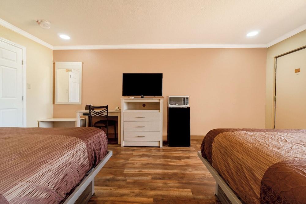 River Valley Motor Inn photo 31