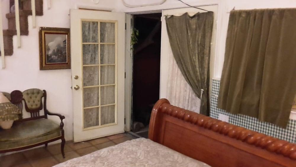 Pine Rose Inn photo 13