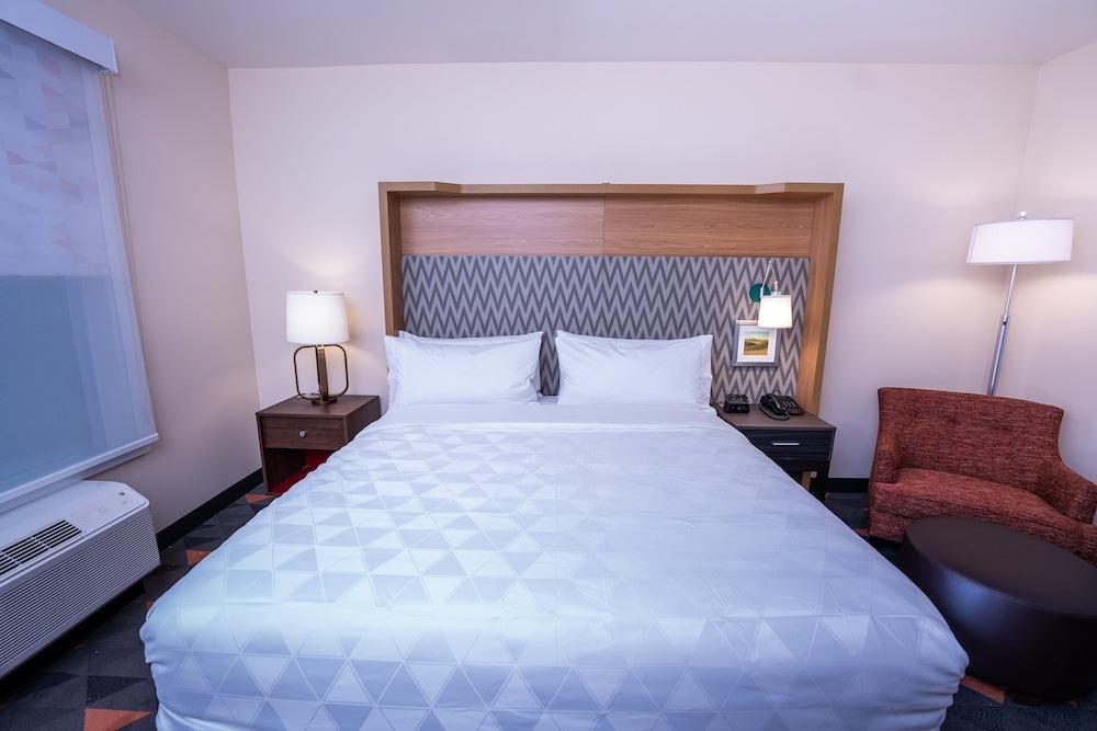 Holiday Inn NW Houston Beltway 8 by IHG photo 30